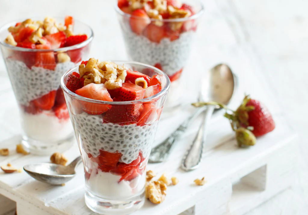 Berry & Almond Chia Pudding