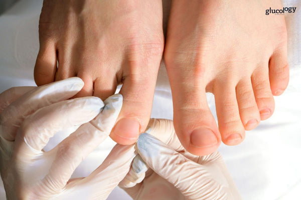 Taking care of your feet: what to watch out for!