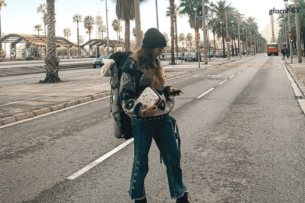Women Traveling with Glucology Floral Travel Case